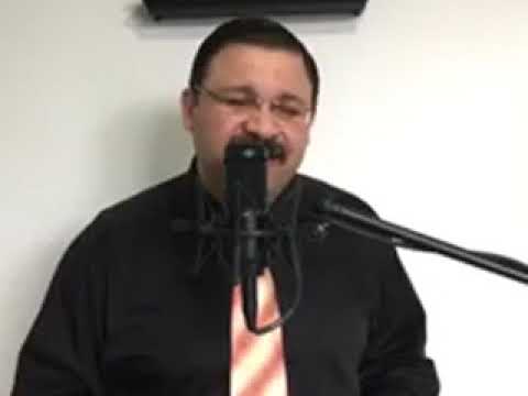 ترنيمة أنا ماشي ونورك قدامي  -  القس المرنم جميل يوسف