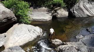preview picture of video 'Cheenkanny water fall in aralam wild life sanctuary'