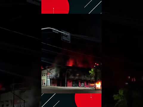 Incêndio em supermercado em Barro Alto.