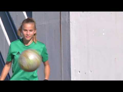 Izgalmas meccsek a Teqball asztalon