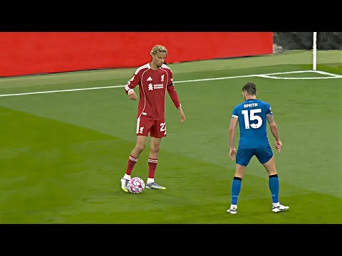 Hugo Ekitiké - The Ethereal Striker