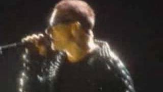 hold me thrill me kiss me kill me