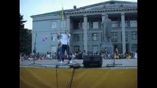 preview picture of video 'Krys-Mc - День Перемоги (выступление на 9 мая 2013 года)'