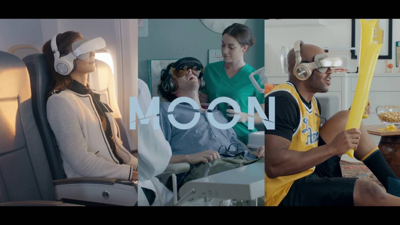 Moon 3D Mobile Theater // Gold video thumbnail