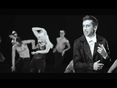 Twenty Øne Piløts / Fall Out Boy / Rihanna - Holding Onto Your Lie For Centuries (MASHUP)