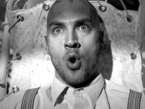 Koksen Ist Scheisse (Feat. Said, Mach One, Tony D, Kalusha, Kannibal Rob, Defi, King Orgasmus