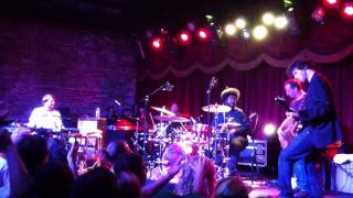 Questlove and Bustle In Your Hedgerow - The Wanton Song - Brooklyn Bowl, 8/11/11