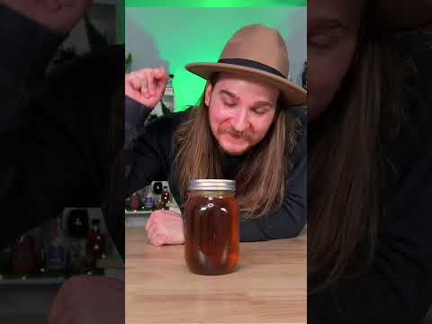 Ich habe Butter Rum Lifesavers eine Woche lang in Rum gelassen