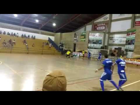 Gol de Alvaro, o segundo do Pet Cães. Municipal de Futsal SGO.