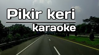 Download lagu Piker keri karaoke mp3