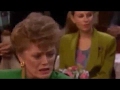 S07E1 Hey Look Me Over