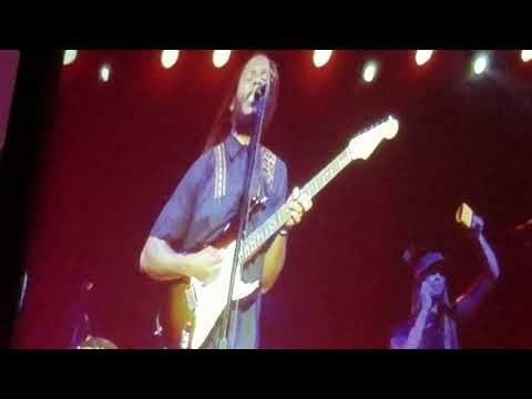 Ziggy Marley Live - See Dem Fake Leaders