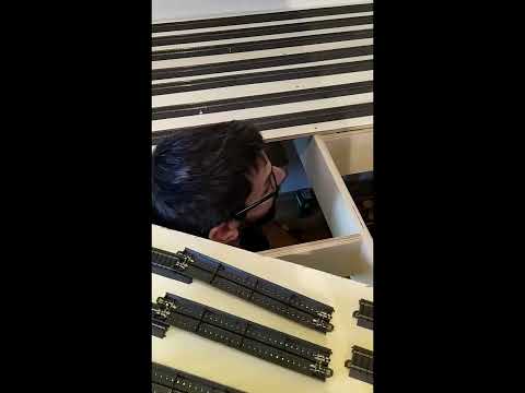 Bau meiner neuen Anlage Teil 4  -   Trassenbau und verlegen der elektrischen Leitungen.