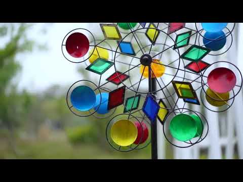 Rainbow-Colored Circular Rhombic Solar Wind Spinner