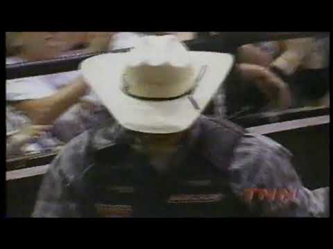 Don Ray Howard vs Showering Embers - 98 PBR Houston (91 pts)