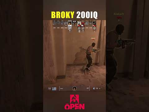 Broky "200IQ" - 1v3 Clutch Vs Navi!🔥🔥 #cs2 #broky #gamingshorts