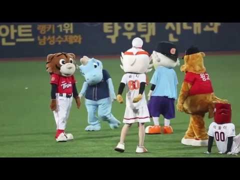 단디의 올스타전 에피소드(Dandi leads dance-off in All Star Game 2013)