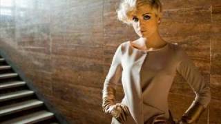 Sedda-Čaroban cover by Nina (Eurovision 2011 Serbia)