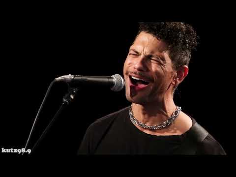 Urban Heat "That Gun In Your Hand" "City Lights" "Simple Love Song" Live in KUTX Studio 1A