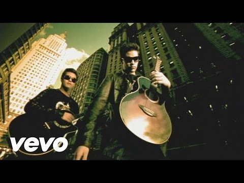 Pedro & Thiago - Pra onde você for (wherever you will go) (Videoclip)