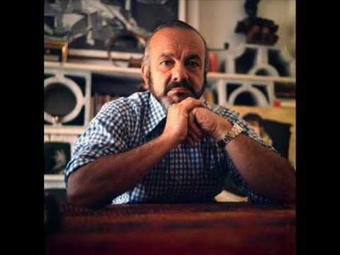 Astor Piazzolla - La maison de Monique (Rain over Santiago)