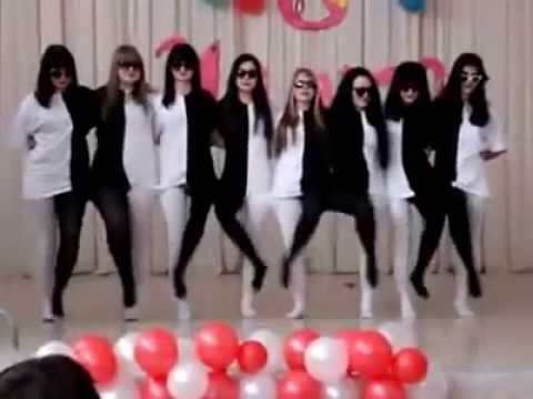 Black and White Tights Dance  (with 
