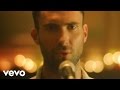 Videoklip Maroon 5 - Give A Little More  s textom piesne