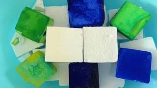 Download lagu Satisfying Crunch of Color‑Dipped Gym Chalk | ASMR Crushing mp3