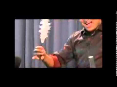 Saturn Magic -Color Changing Feather (Large) by Uday -Trick