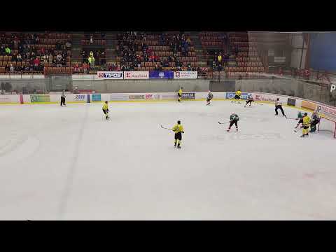 Gól HK Levice proti Skalici na 4:5...