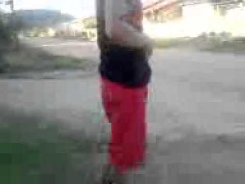 cinegrafista sendo agredido.3gp