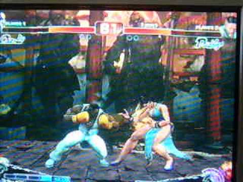 SF4 AE @ Oktoberfist 2011 - photon (Chun-Li) vs Everol (Dudley) 02