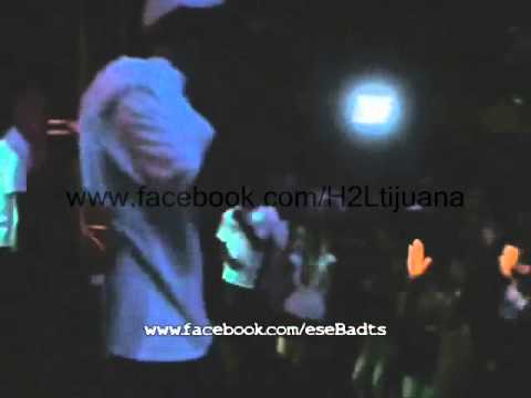 H2L Under Squad en Aloha rock 2009 en vivo sientan la potencia RAP DE TIJUANA MEXICO