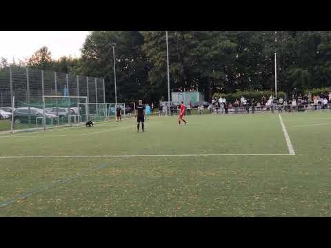 VF Pokal KFV Kiel: Inter TS Kiel  vs. SVE Comet 11m-Schießen Lukas Losch hält gegen Phil Baumgarn