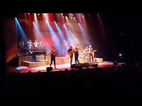 Edwin Evers Band🎸🎤 - Hold Back The River!