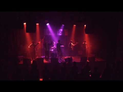 Kamufle Moral Band @Babylon 13/05/2016 Sigara Bul (Canlı Performans)