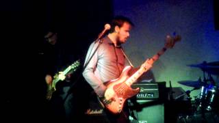 Giant Waves &quot;I am the sun&quot; (Swans cover) 18/04/2014