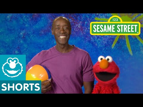 セサミストリート。ドン・チードルとエルモ - インフレート (Sesame Street: Don Cheadle and Elmo -- Inflate)