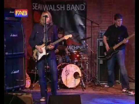Sean Walsh Band playing 'Hey Babe' @ FAB tv