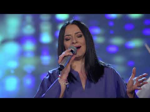 Aneta i Grupa Molika - Ajde sonce zajde (Art Studio Production Live TV Show)