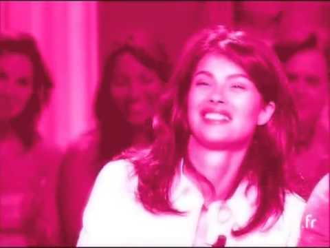 Kiss break Audrey Benoît - INA Archive