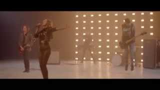 Jennifer Rostock - Schlag Alarm (Official Video)