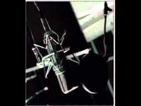 Joniie Ft Lucino V  Selcan diss  ( Lucino v  Productions)