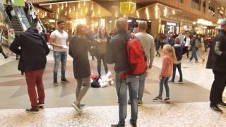 بشارت کلام خداوند انجمن مسیحیان ایرانی وافغانستانی 2017/07/21 Göteborg Brunnsparken