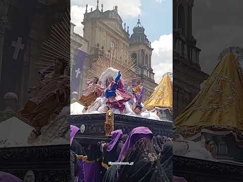 Dolorosa Mercedaria "La Golondrina" Frente a Santa Iglesia Catedral Metropolitana