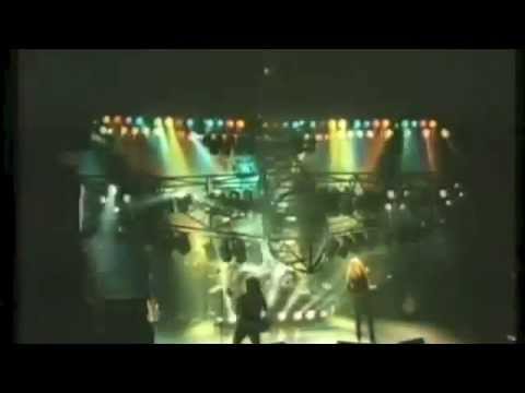 Video thumbnail for Motorhead [No Sleep ’Til Hammersmith]