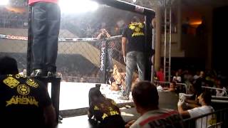 preview picture of video 'Fatality Arena - Luta de Ricardo Dias - 1º Round'