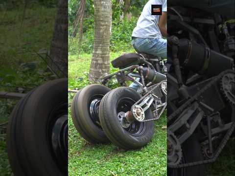 Watch What the Rear Wheels Do! 🤯 #diybike #automobile #builtforadventure #tiltingbike