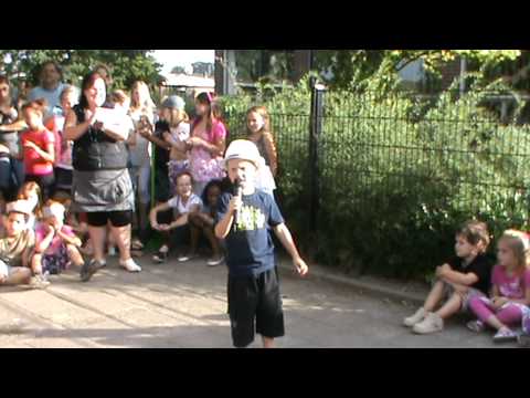 Devanio bruno mars Grenade