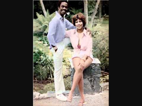 Video thumbnail for If She Don’t Want Your Lovin’